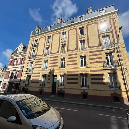 Апартаменты Le Nid Panoramique *